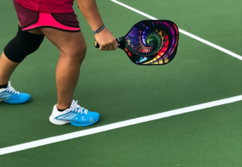 best pickleball shoes for wide feet